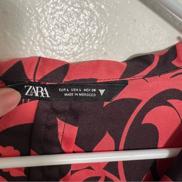 Zara Button Down Satin Blouse Brown Pink Floral L - Picture 10 of 10